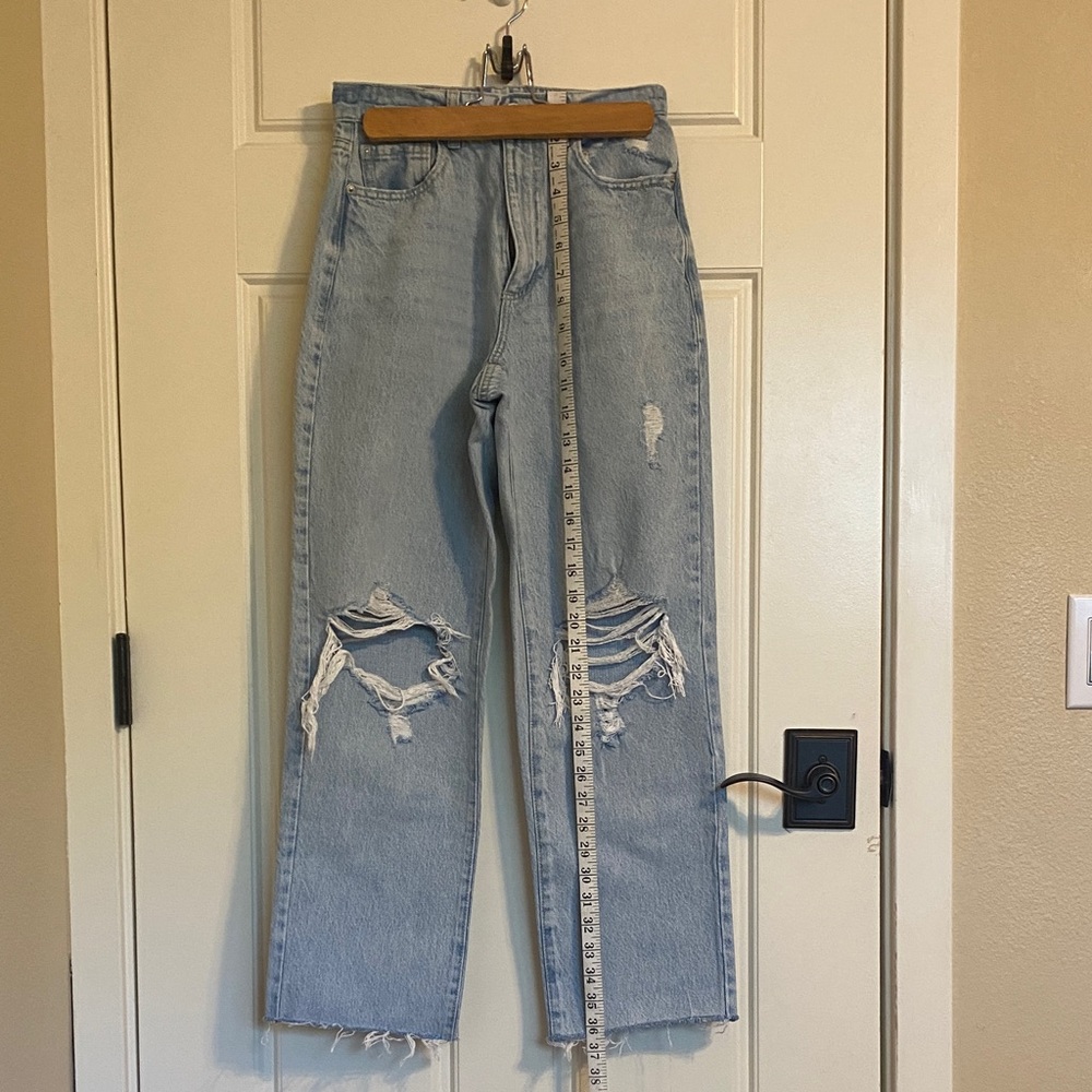 Garage Light Blue Distressed Vintage Straight-Leg Jeans 0/24